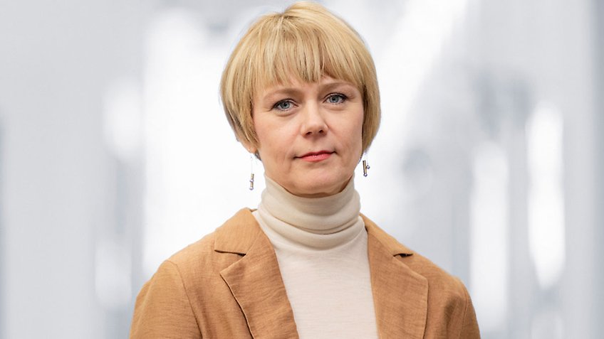 Marie Olausson, direktör verksamhetsstödsavdelningen, porträtt